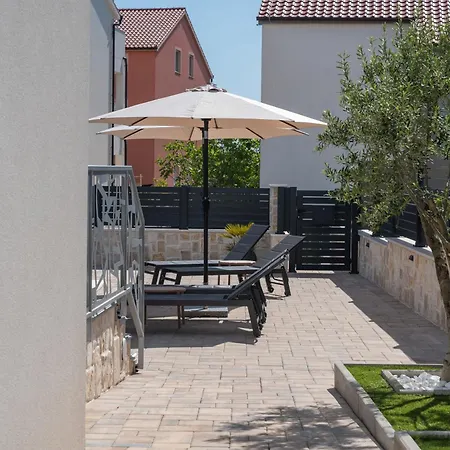 Dakani Villa Vodice