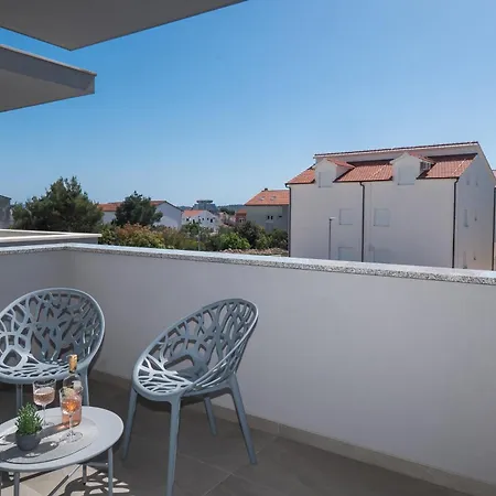 Dakani Vodice